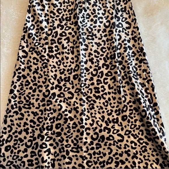Pink VS Collab Knit Riot Animal Print Satin Skirt - Picture 2 of 3